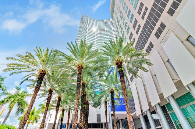 175 SW 7th St 1212, Miami, FL 33130