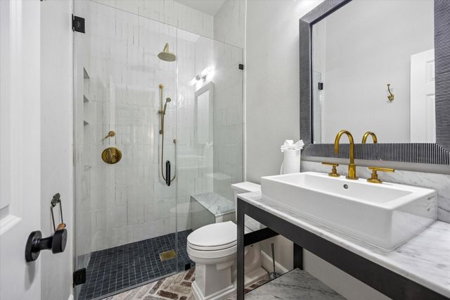 6513 Taggart Street B, Houston, TX 77007