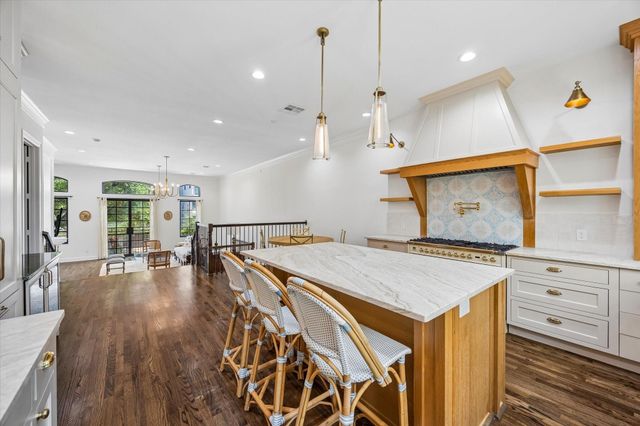 6513 Taggart Street B, Houston, TX 77007