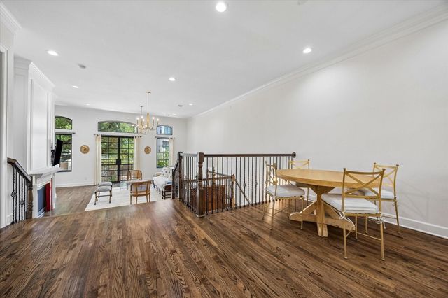 6513 Taggart Street B, Houston, TX 77007