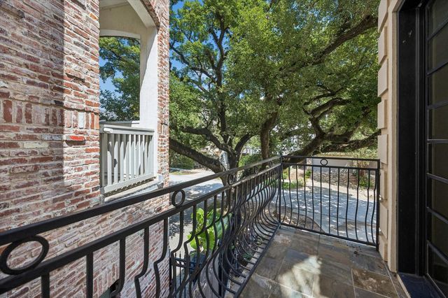 6513 Taggart Street B, Houston, TX 77007