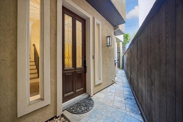 6513 Taggart Street B, Houston, TX 77007