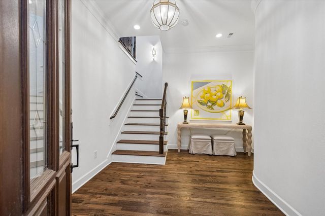 6513 Taggart Street B, Houston, TX 77007