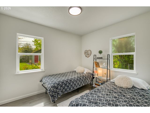 105 ASH Ave, Wood Village, OR 97060