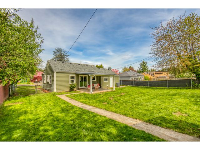 105 ASH Ave, Wood Village, OR 97060
