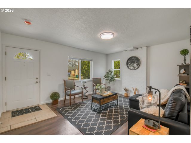 105 ASH Ave, Wood Village, OR 97060