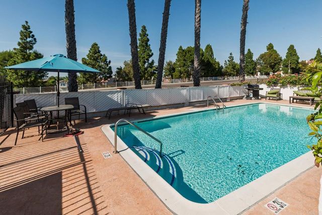 6603 Santa Isabel Street C, Carlsbad, CA 92009