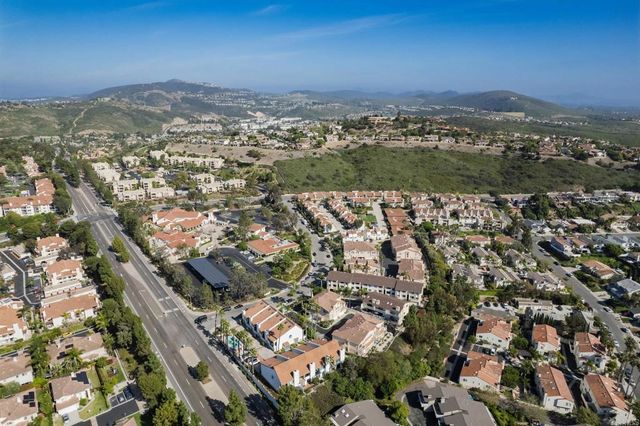 6603 Santa Isabel Street C, Carlsbad, CA 92009