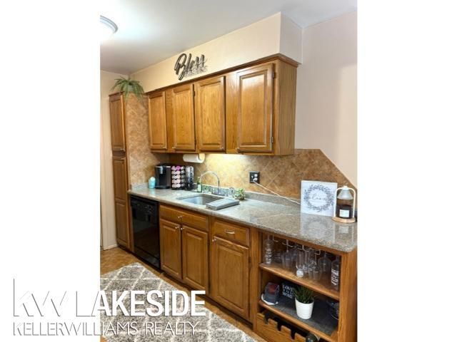 35662 Stillmeadow Lane, Clinton Twp, MI 48035