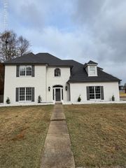6502 Timber Oaks Drive, Olive Branch, MS 38654