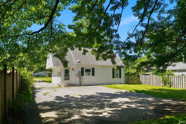 1710 Lower Huntington Road, Fort Wayne, IN 46819