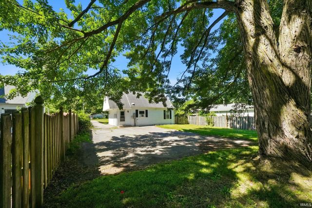 1710 Lower Huntington Road, Fort Wayne, IN 46819
