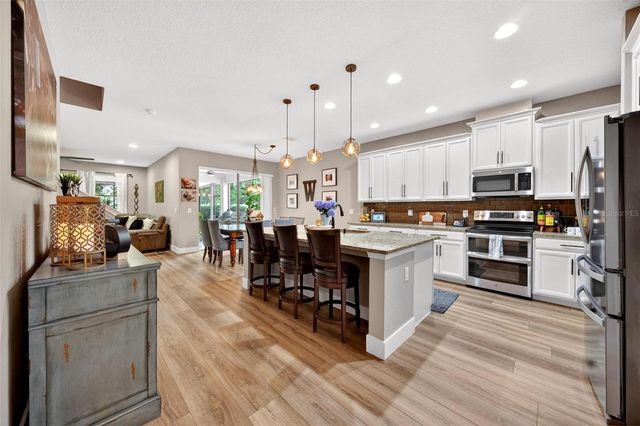 4025 LAKE BOSSE VIEW DRIVE, Orlando, FL 32810