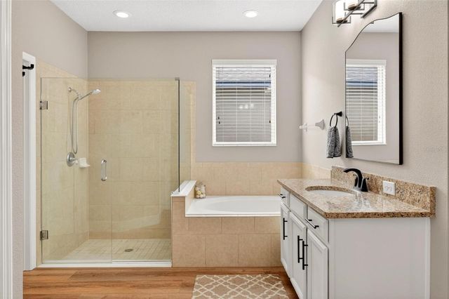 4025 LAKE BOSSE VIEW DRIVE, Orlando, FL 32810