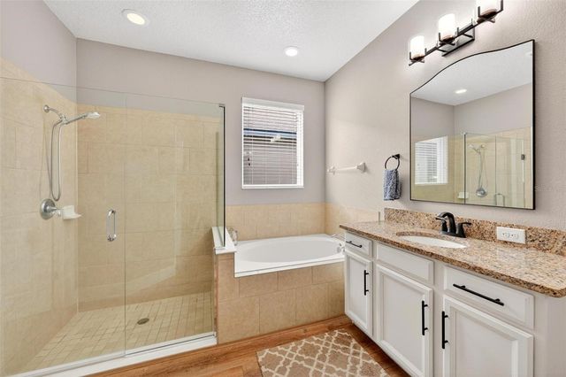 4025 LAKE BOSSE VIEW DRIVE, Orlando, FL 32810
