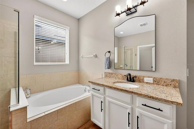 4025 LAKE BOSSE VIEW DRIVE, Orlando, FL 32810