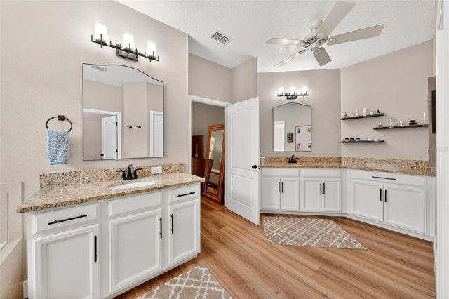 4025 LAKE BOSSE VIEW DRIVE, Orlando, FL 32810