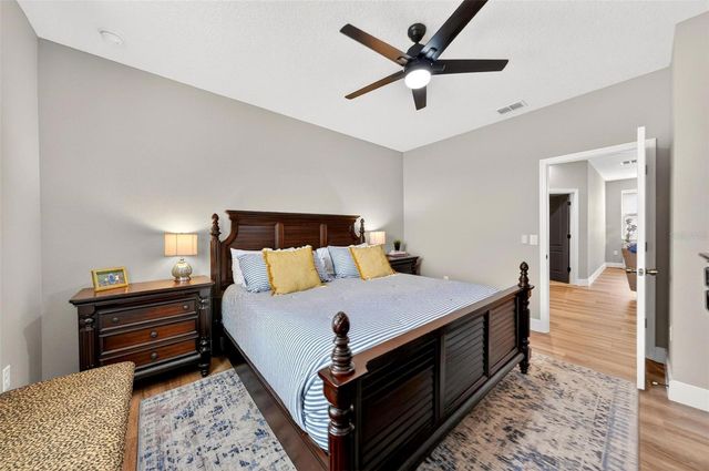 4025 LAKE BOSSE VIEW DRIVE, Orlando, FL 32810