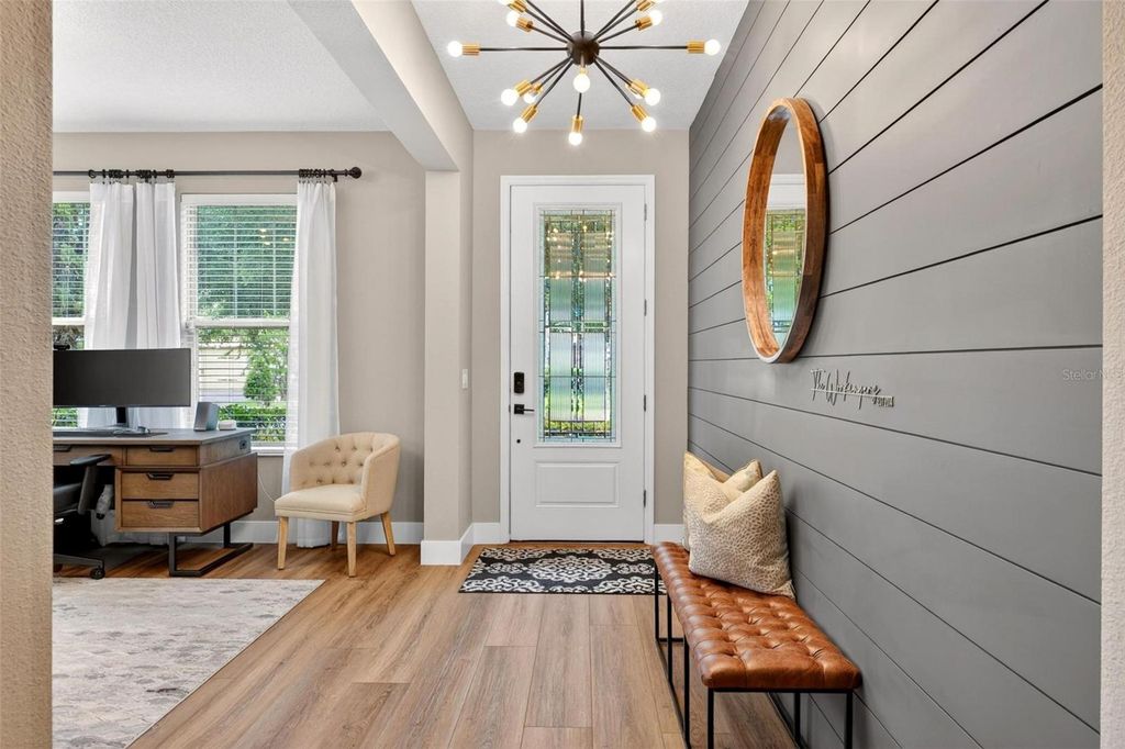 Image 16 of property listing at 4025 LAKE BOSSE VIEW DRIVE, Orlando, FL 32810