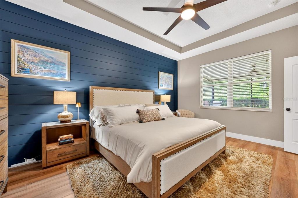 Image 32 of property listing at 4025 LAKE BOSSE VIEW DRIVE, Orlando, FL 32810