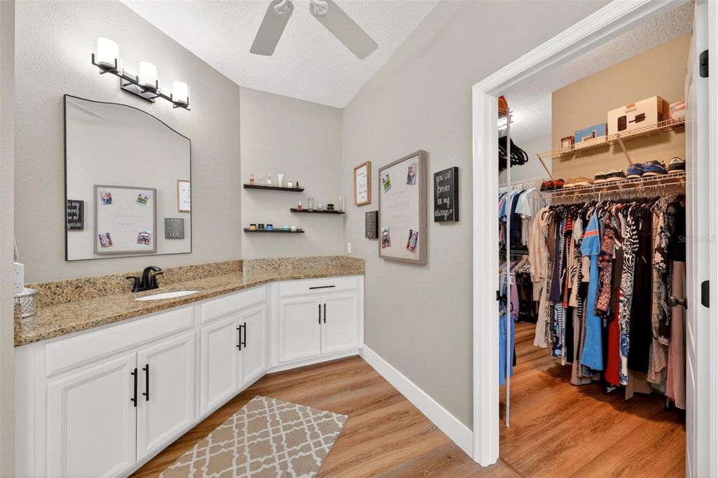 Image 42 of property listing at 4025 LAKE BOSSE VIEW DRIVE, Orlando, FL 32810