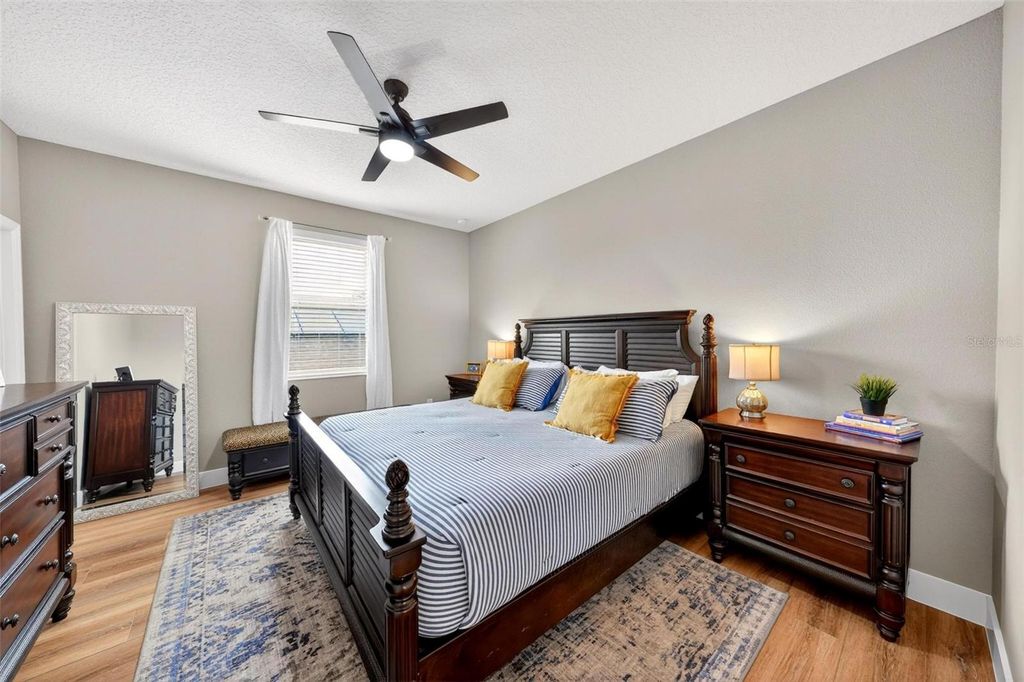 Image 65 of property listing at 4025 LAKE BOSSE VIEW DRIVE, Orlando, FL 32810