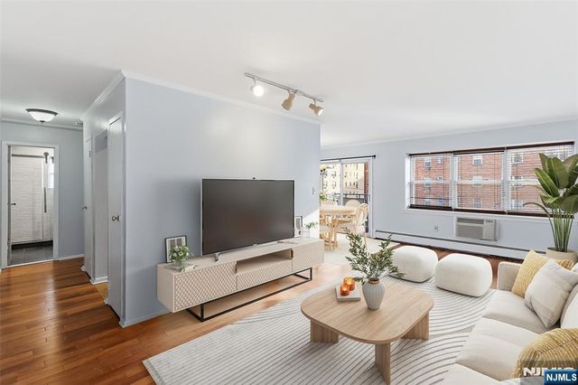 20 Jefferson Street B10, Hackensack, NJ 07601