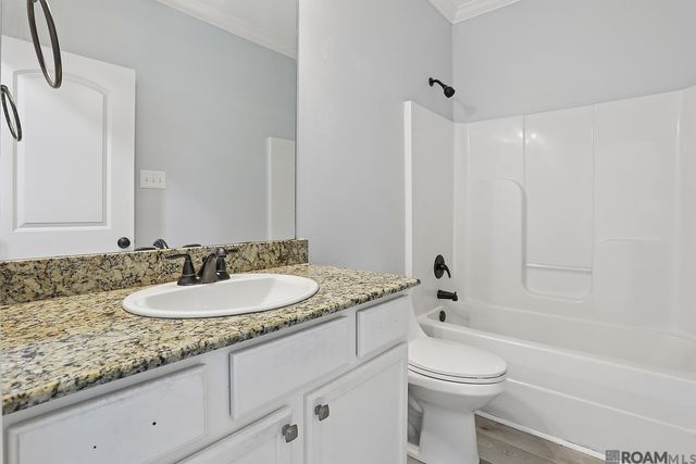 38235 Dolphin Ct, Gonzales, LA 70737