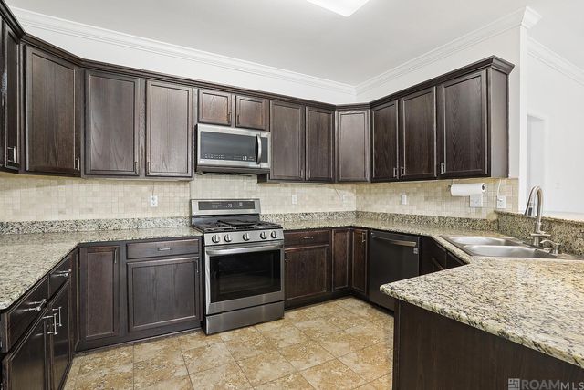 38235 Dolphin Ct, Gonzales, LA 70737