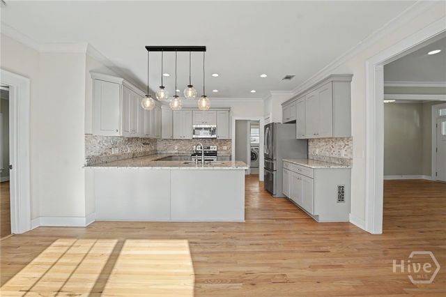 415 E 58th Street, Savannah, GA 31405