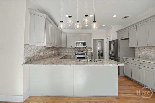 415 E 58th Street, Savannah, GA 31405