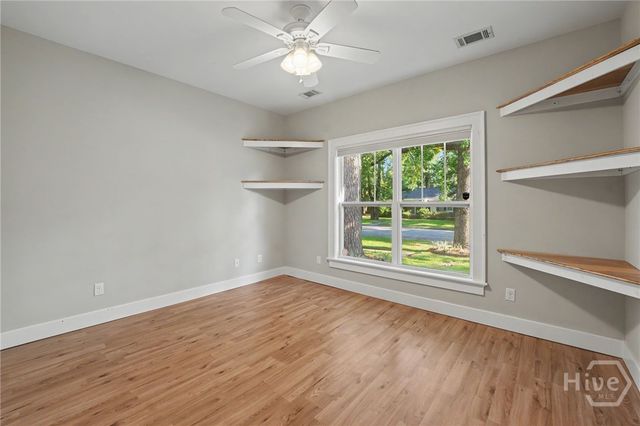 415 E 58th Street, Savannah, GA 31405