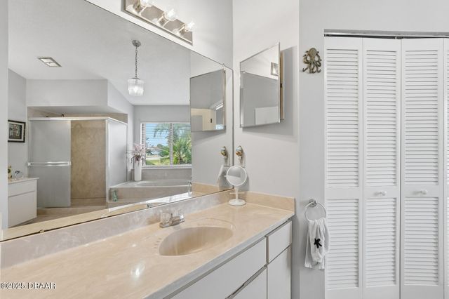 5 Cimmaron Drive, Palm Coast, FL 32137