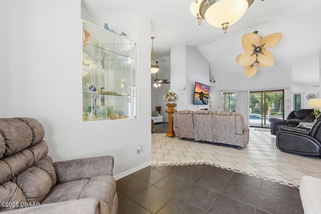 5 Cimmaron Drive, Palm Coast, FL 32137