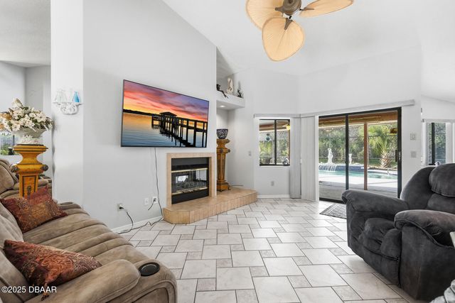 5 Cimmaron Drive, Palm Coast, FL 32137