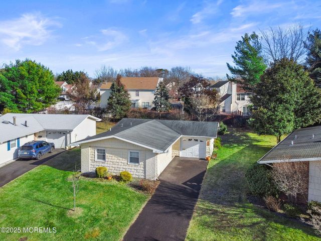 12 Dickinson Road, Brick, NJ 08724