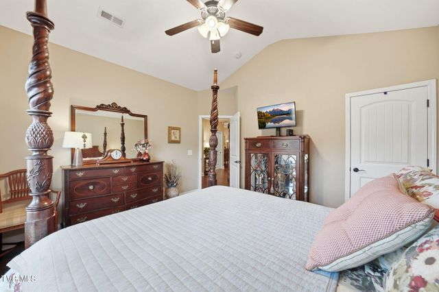 585 Nettle Tree Court, Johnson City, TN 37604