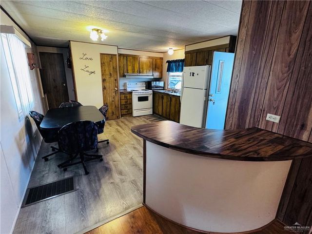 100 Snooze Street, Mission, TX 78572