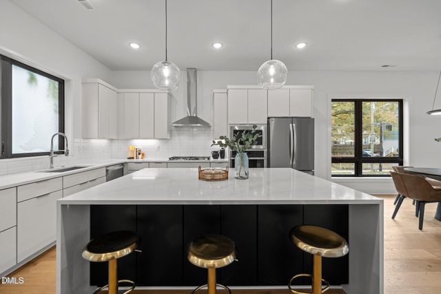 512 Edgecreek Drive, Raleigh, NC 27604