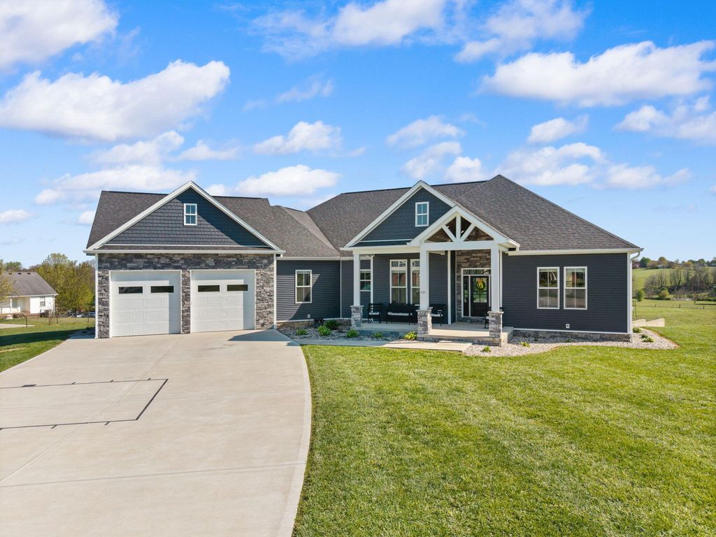 131 Buck Run Road, Hustonville, KY 40437