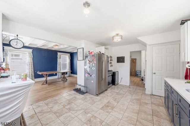 41 Edgar St, East Orange City, NJ 07018
