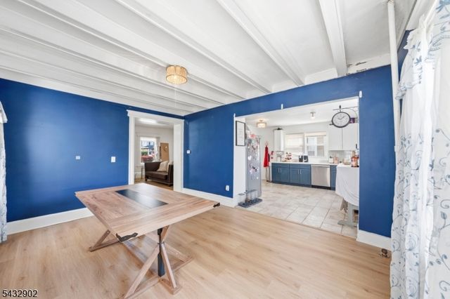 41 Edgar St, East Orange City, NJ 07018