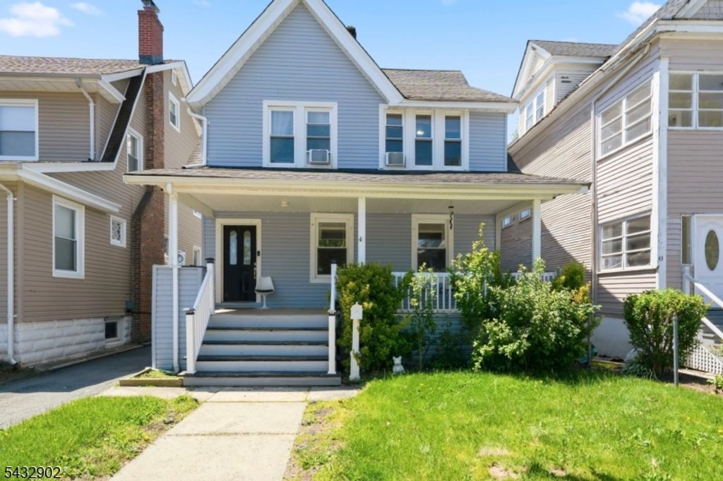 41 Edgar St, East Orange City, NJ 07018