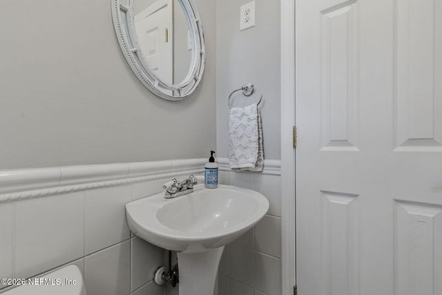 5001 WATER OAK Lane, Jacksonville, FL 32210