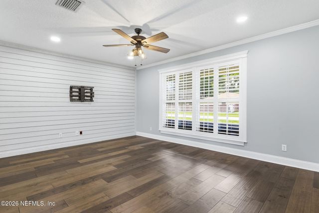 5001 WATER OAK Lane, Jacksonville, FL 32210