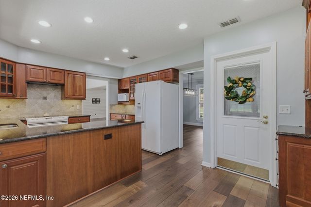 5001 WATER OAK Lane, Jacksonville, FL 32210