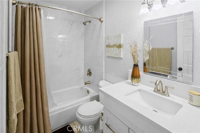 1098 S Sundance, Anaheim, CA 92808