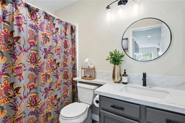43502 Calle Carabana, Temecula, CA 92592