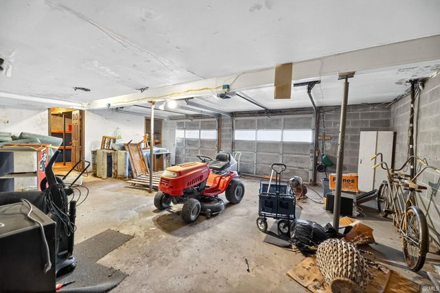 846 Wolf Drive, Logansport, IN 46947