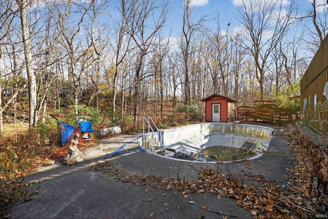 846 Wolf Drive, Logansport, IN 46947